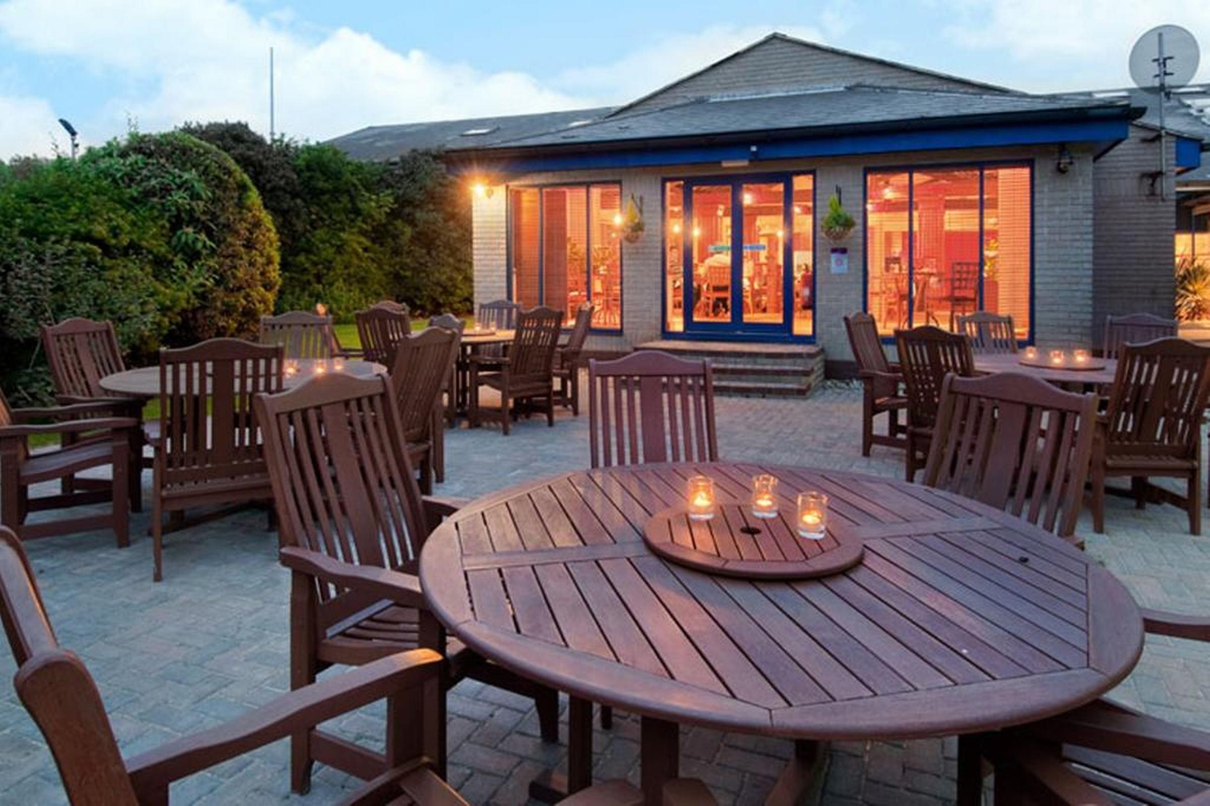 Novotel London Stansted Airport Stansted Mountfitchet Ngoại thất bức ảnh