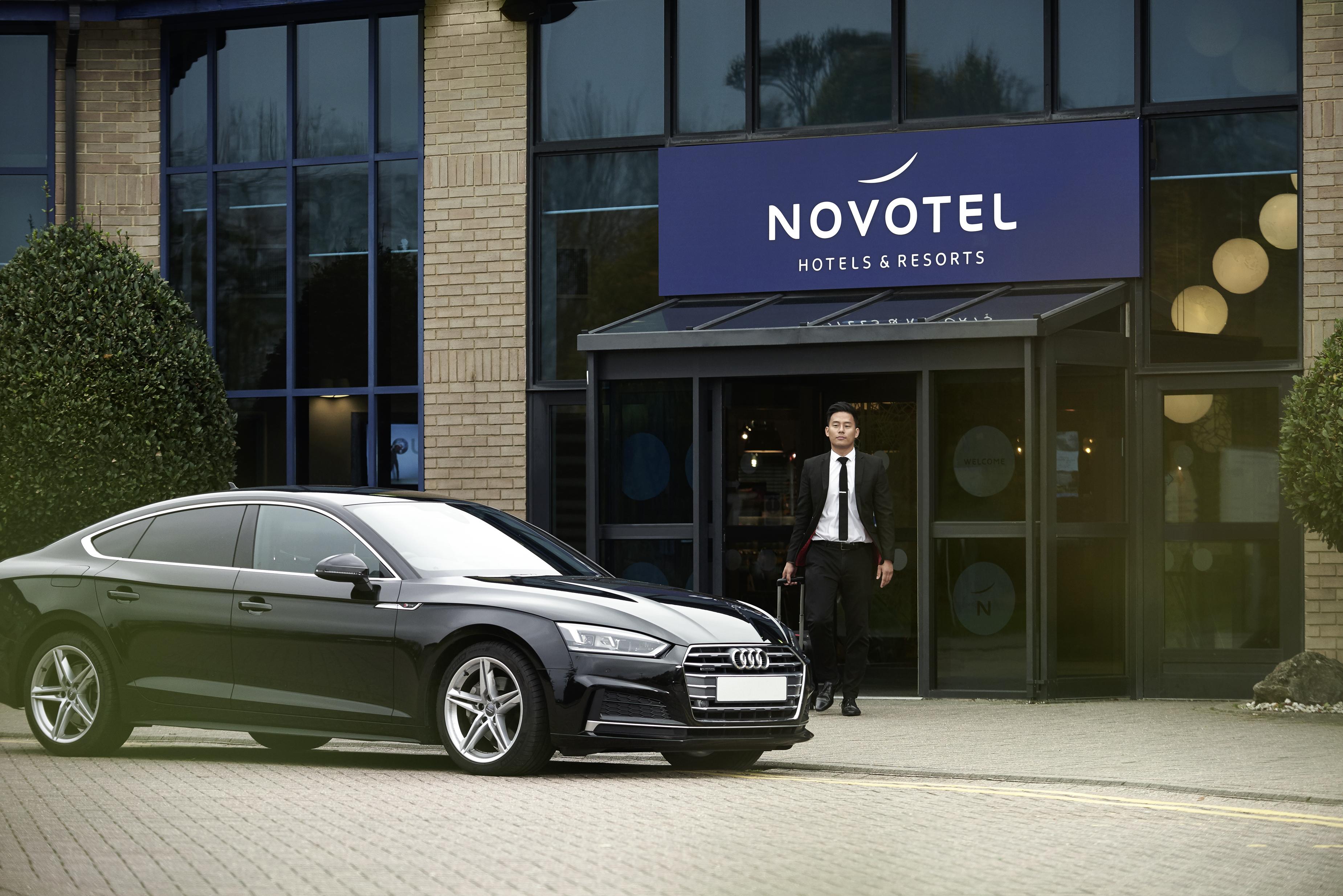 Novotel London Stansted Airport Stansted Mountfitchet Ngoại thất bức ảnh