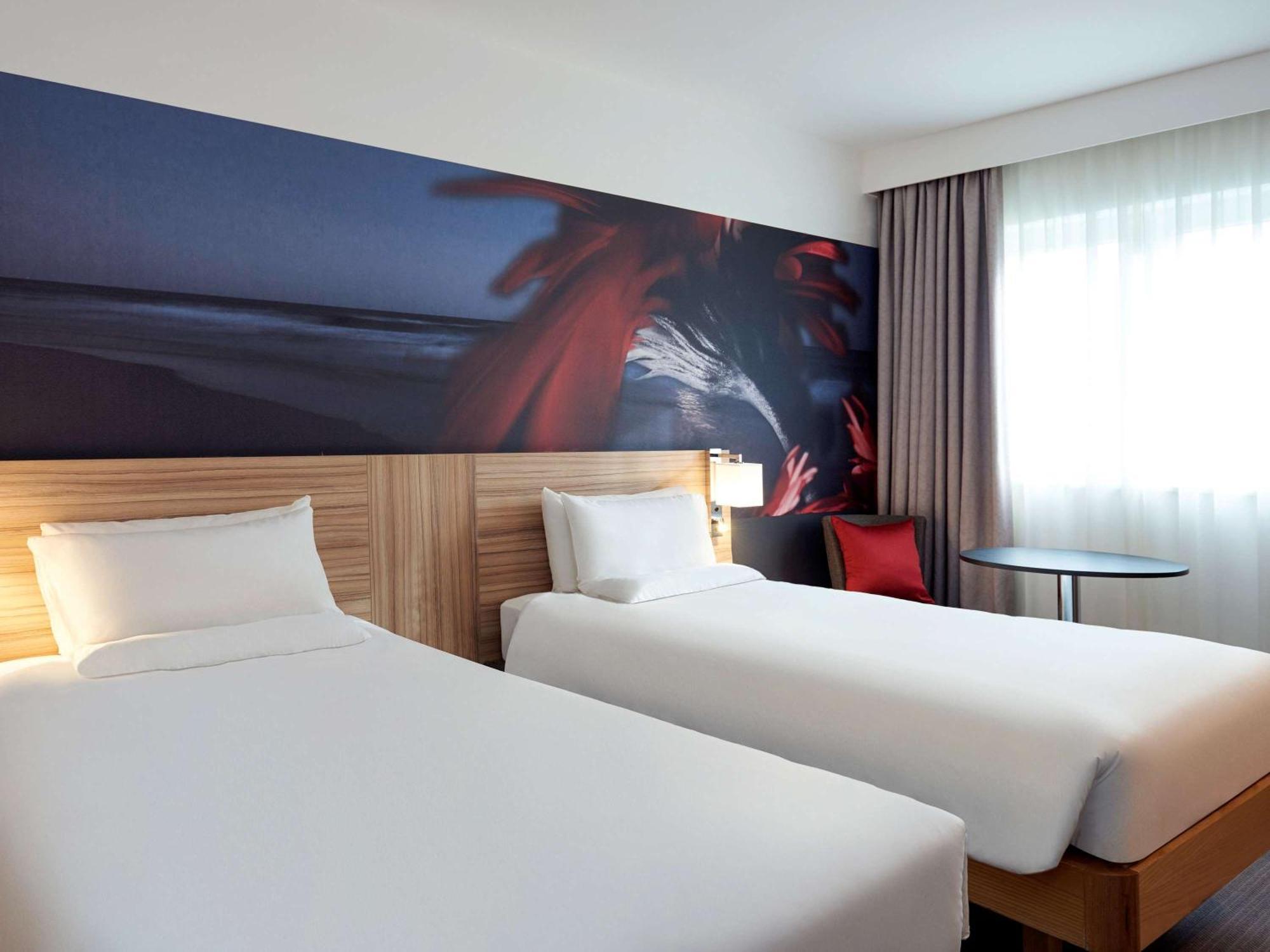 Novotel London Stansted Airport Stansted Mountfitchet Ngoại thất bức ảnh