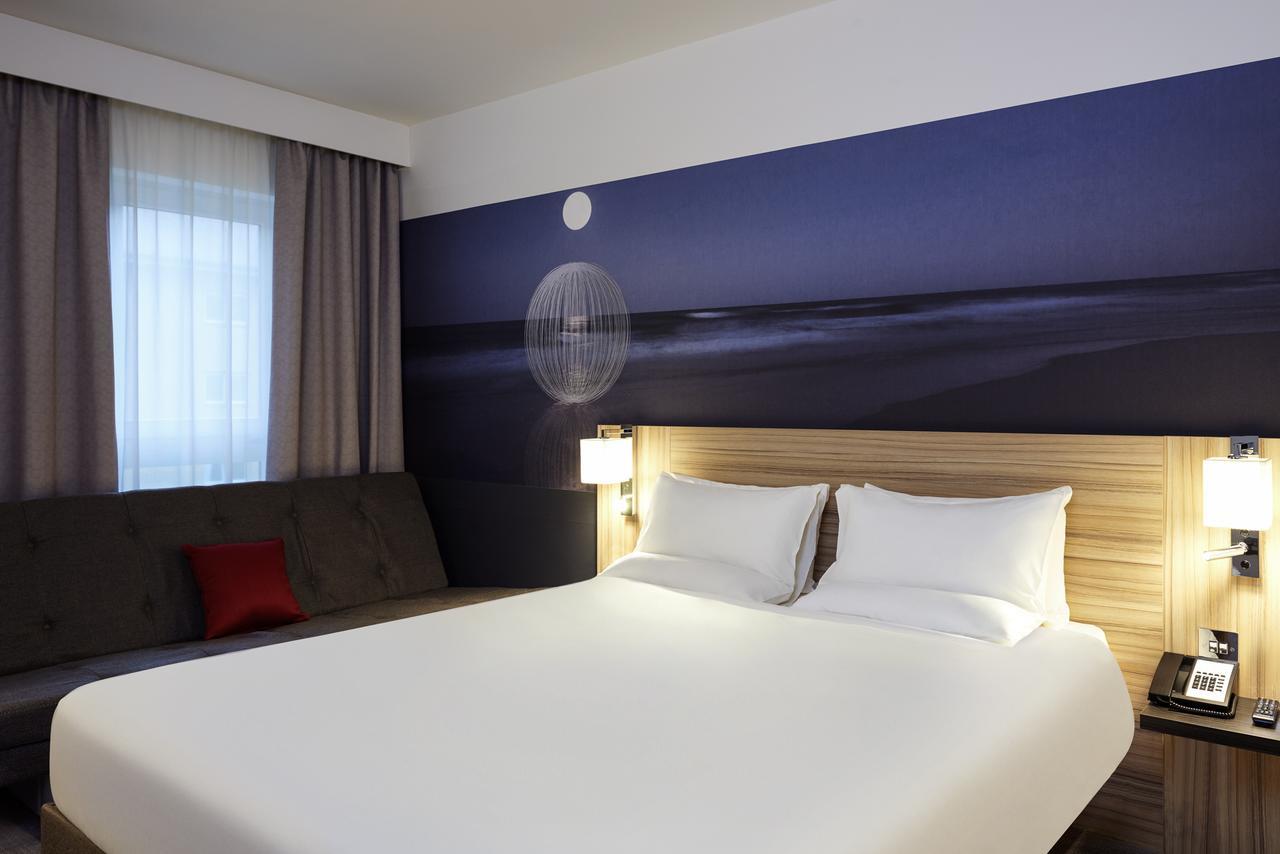 Novotel London Stansted Airport Stansted Mountfitchet Ngoại thất bức ảnh