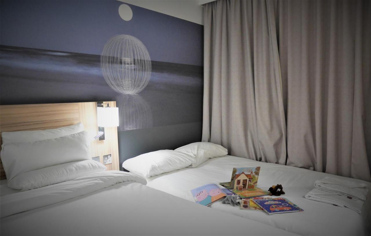 Novotel London Stansted Airport Stansted Mountfitchet Ngoại thất bức ảnh